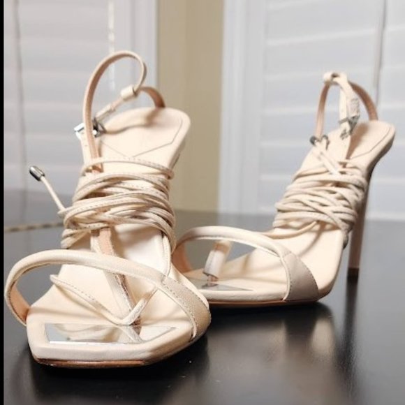 SCHUTZ Strappy Vikki Sandal Cream 8.5B - Picture 12 of 12